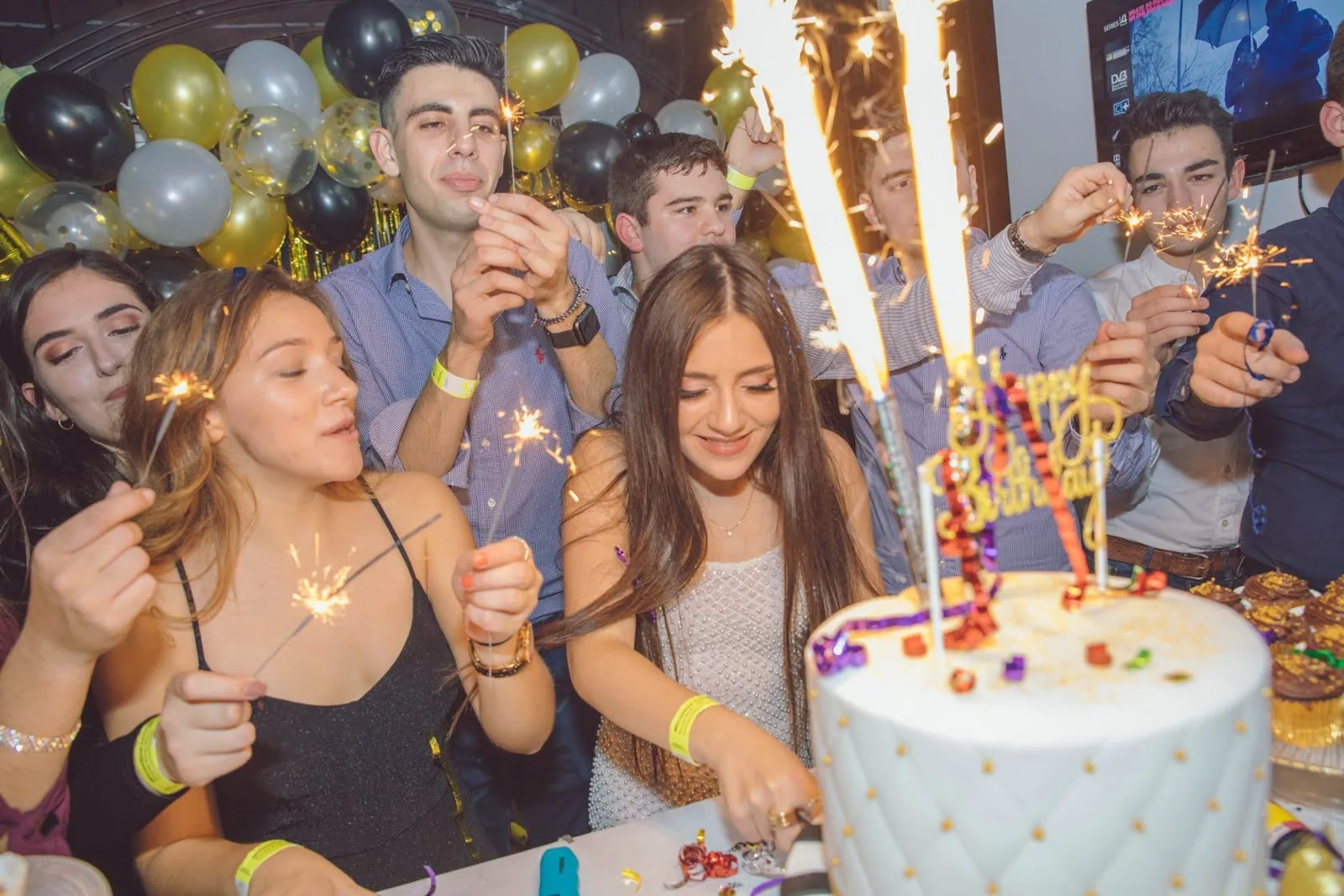 birthday party cake with sparklers malta